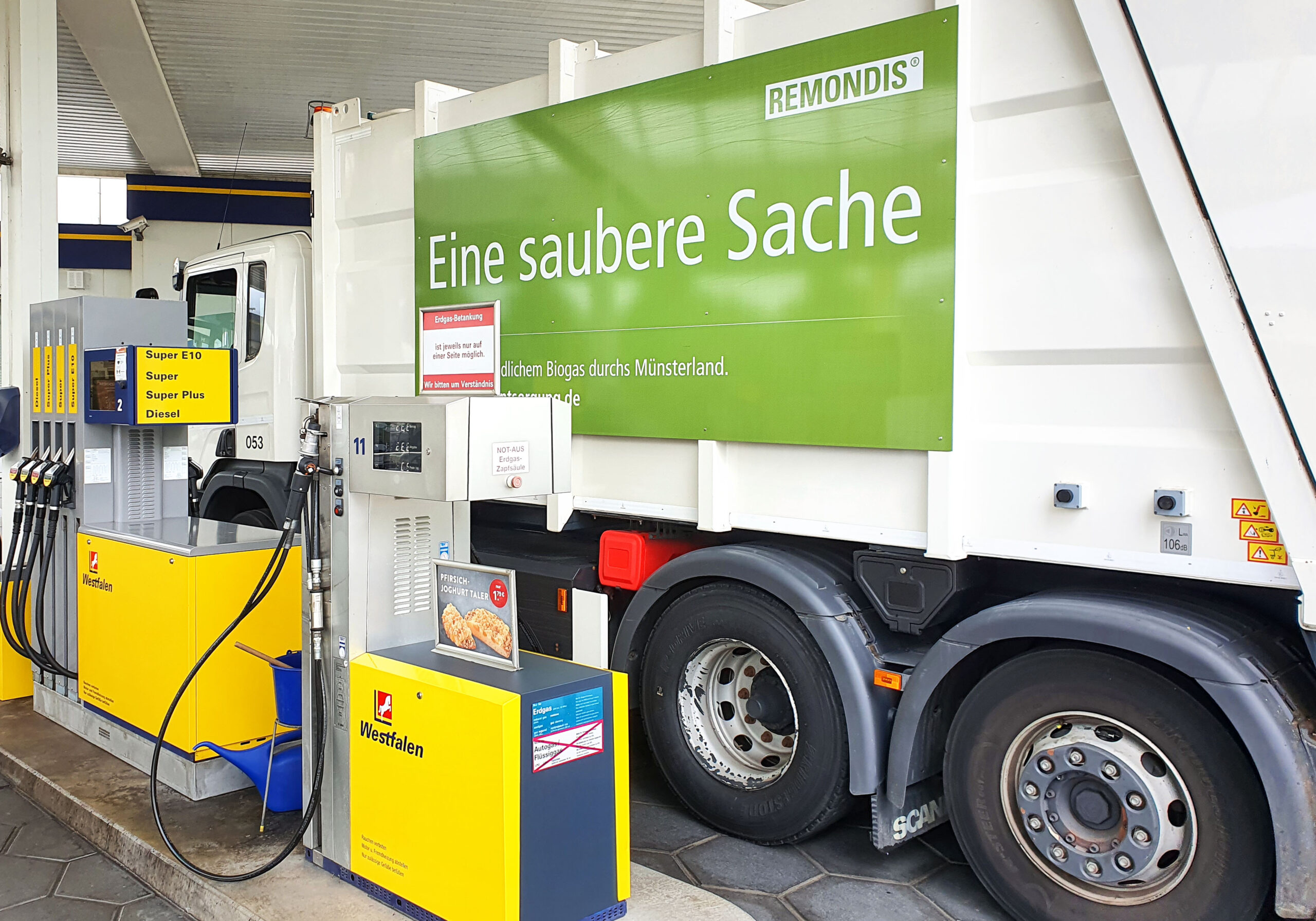 Bereits seit 2021 setzt REMONDIS im Münsterland einige biogas-betriebene Abfallsammelfahrzeuge ein
