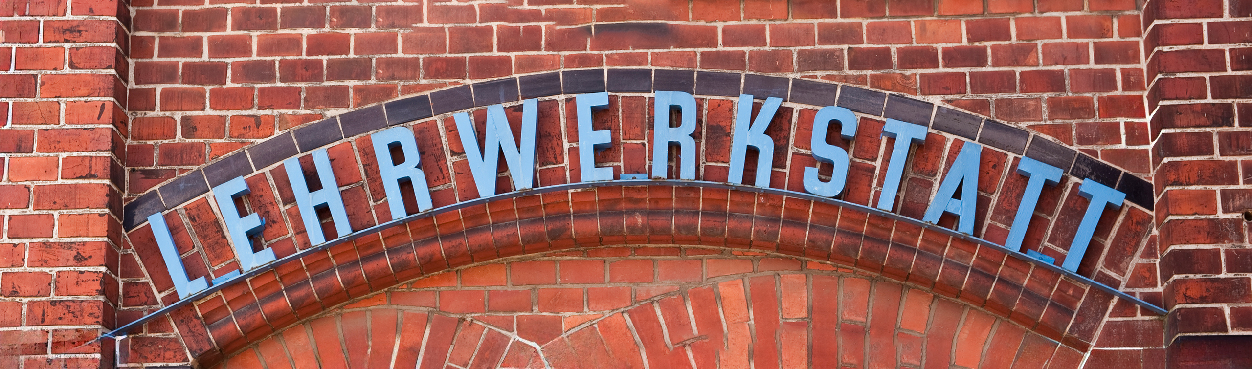 Zwischen Lehrwerkstatt und Turnhalle